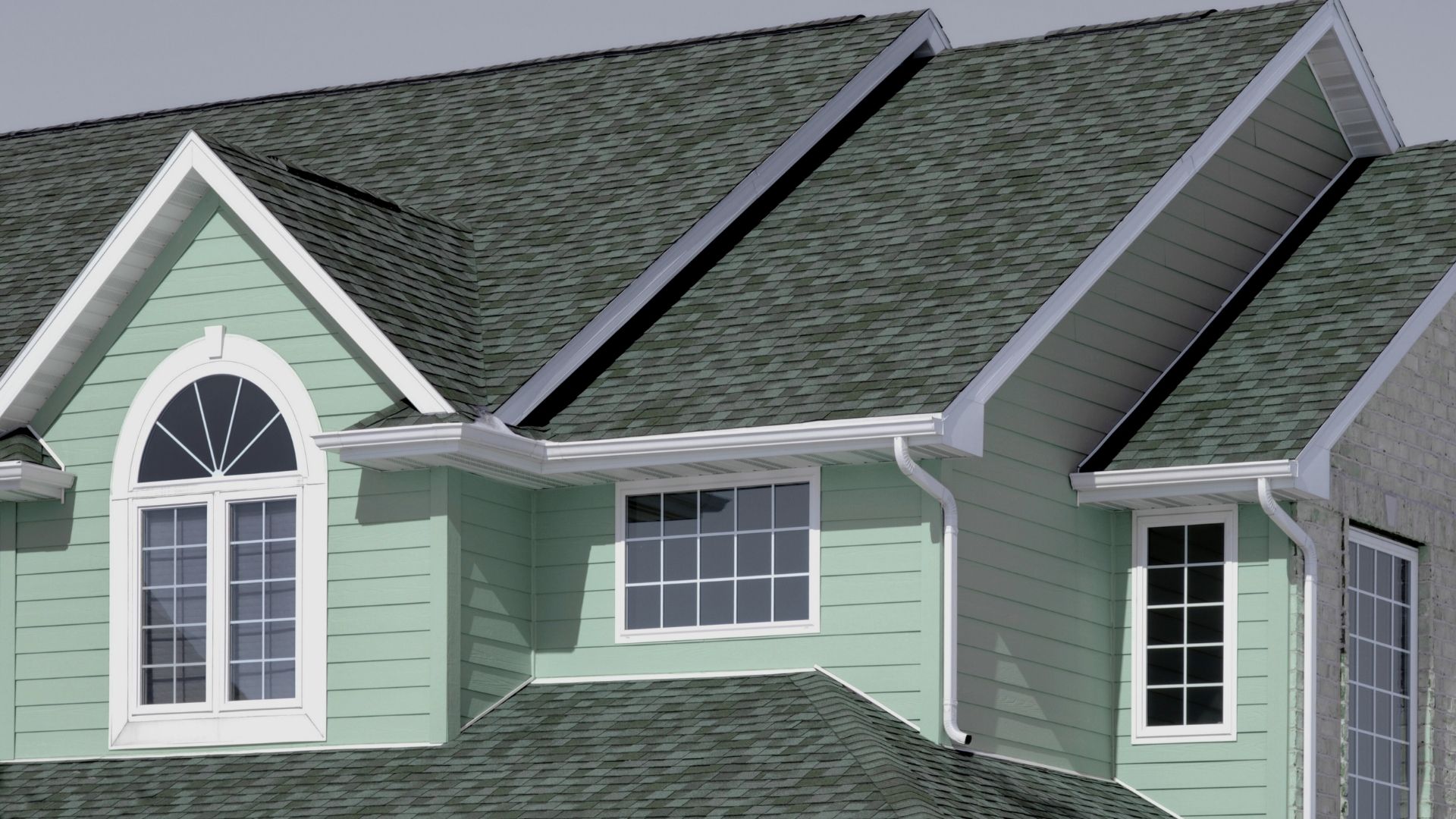 how long can a shingle roof last