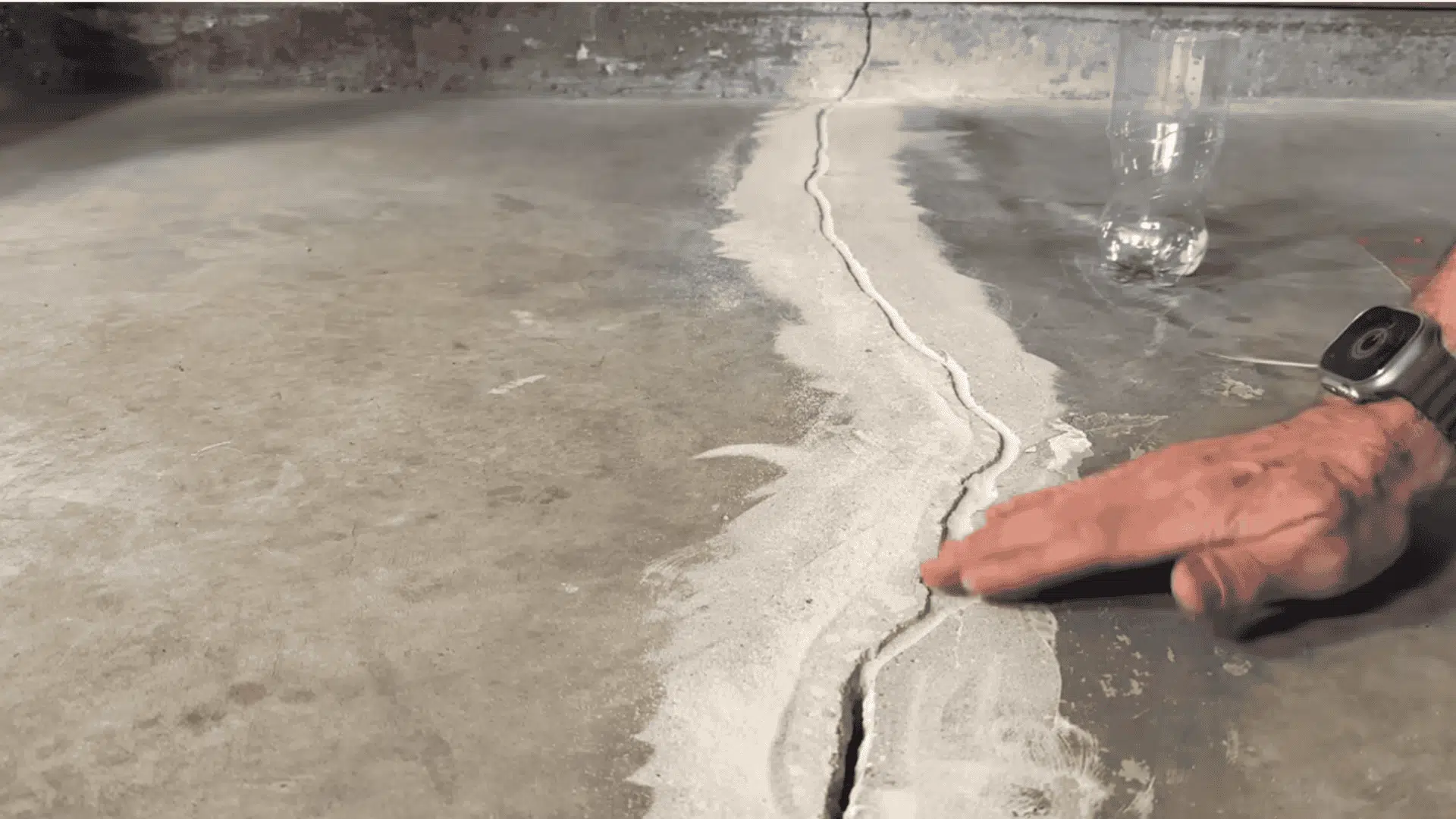 cracks-in-basement-floor-causes-and-when-to-worry