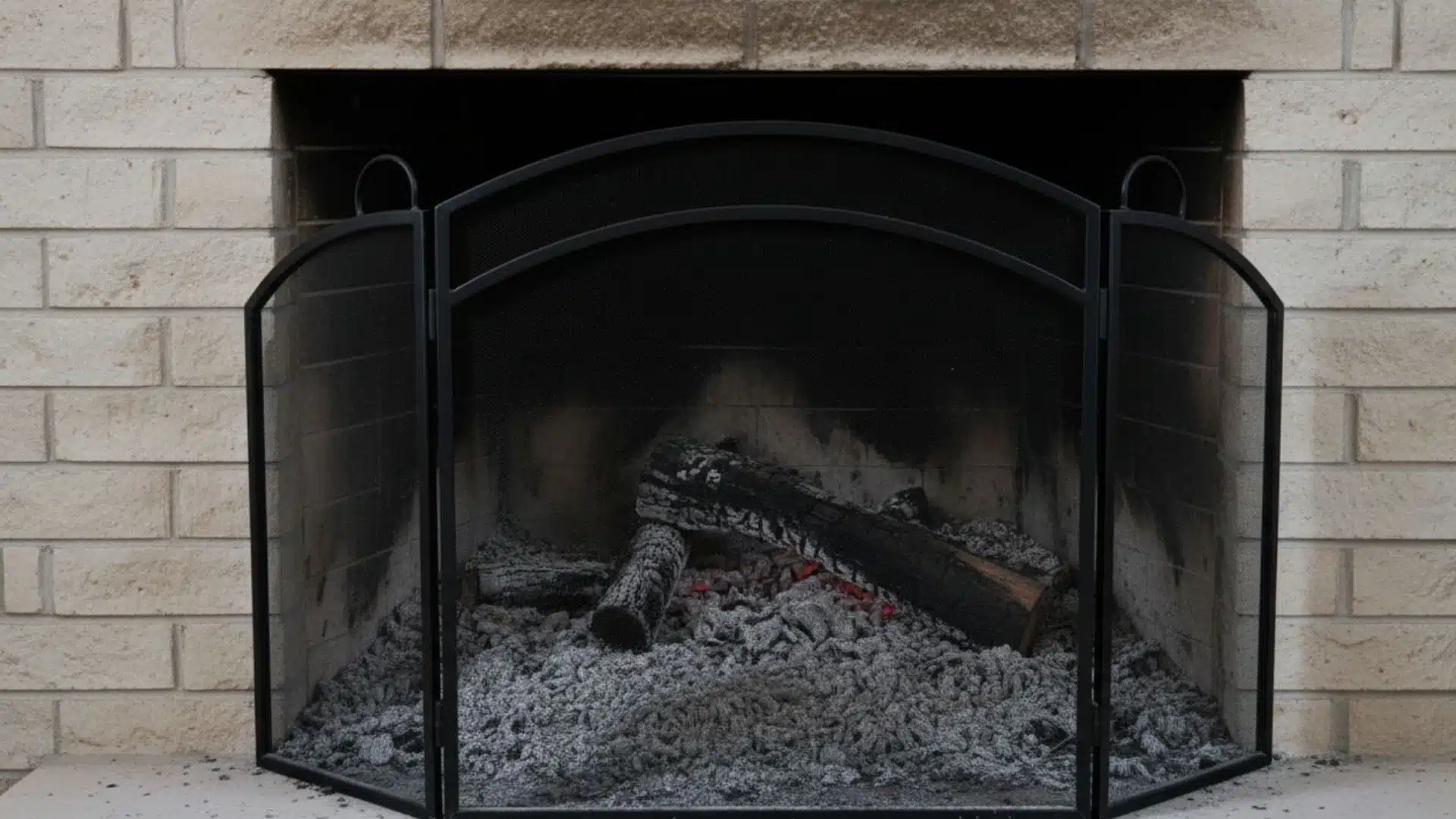 how-to-put-out-fire-in-fireplace