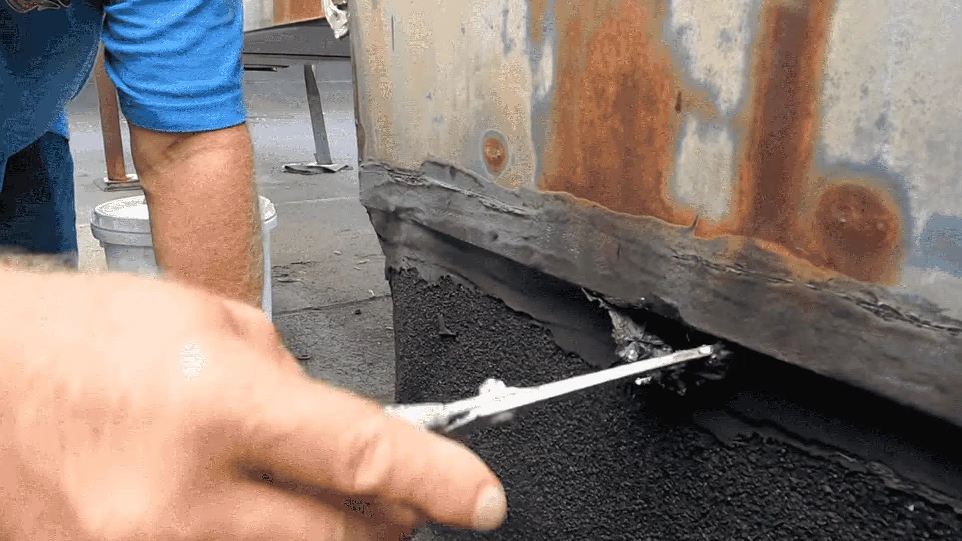 step-3-open-and-prepare-the-crack