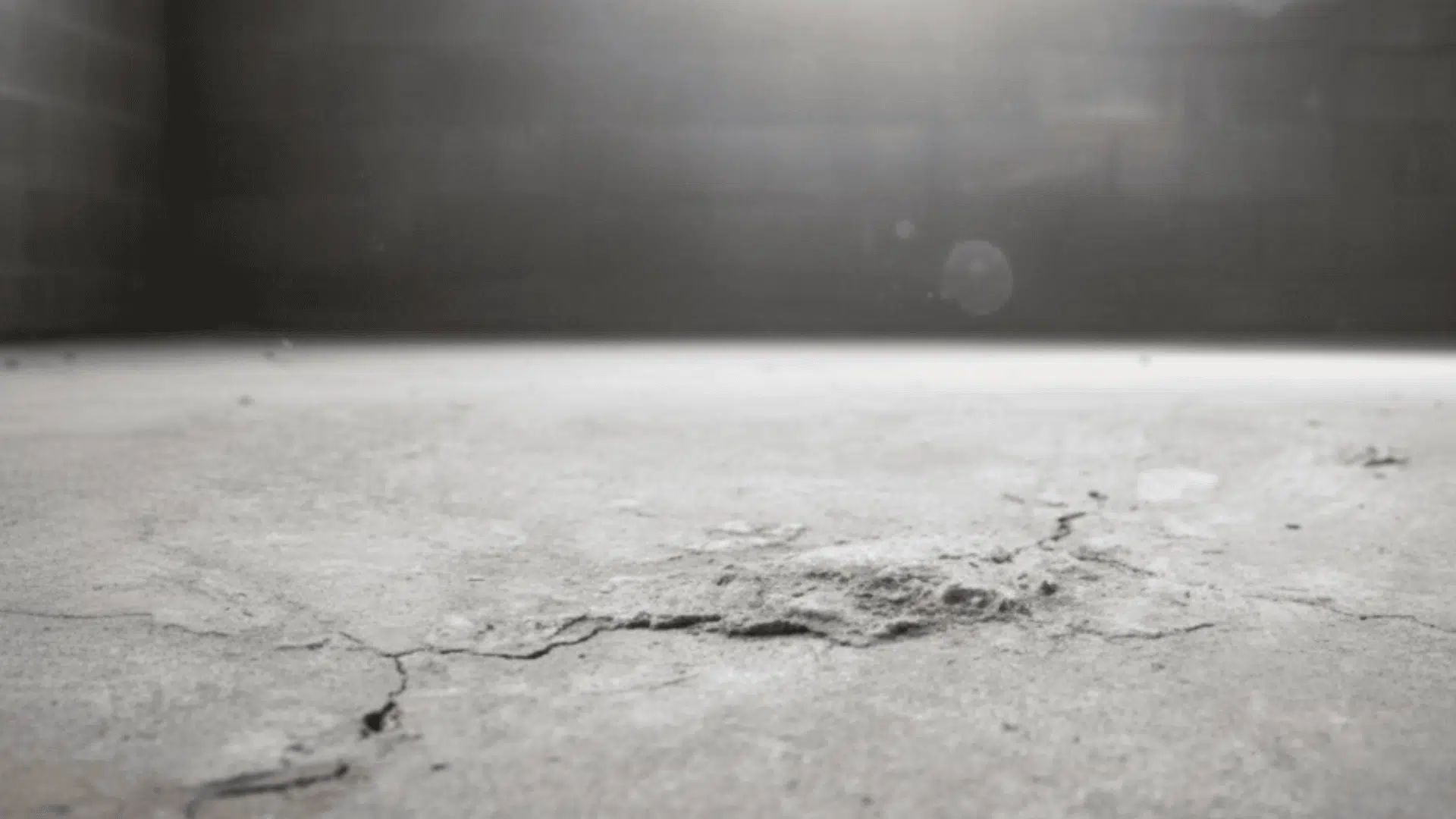 spalling-or-flaking-concrete