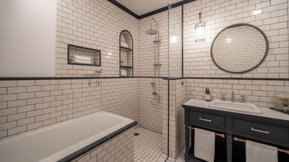 subway-tile-with-dark-grout